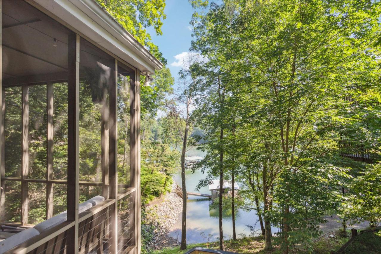 Lanier Landing - Private Dock Hot Tub Game Room غينسفيل المظهر الخارجي الصورة