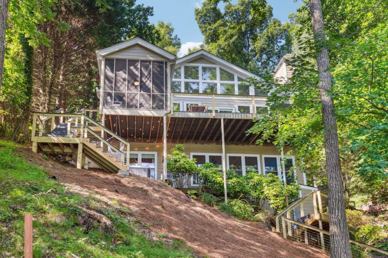 Lanier Landing - Private Dock Hot Tub Game Room غينسفيل المظهر الخارجي الصورة