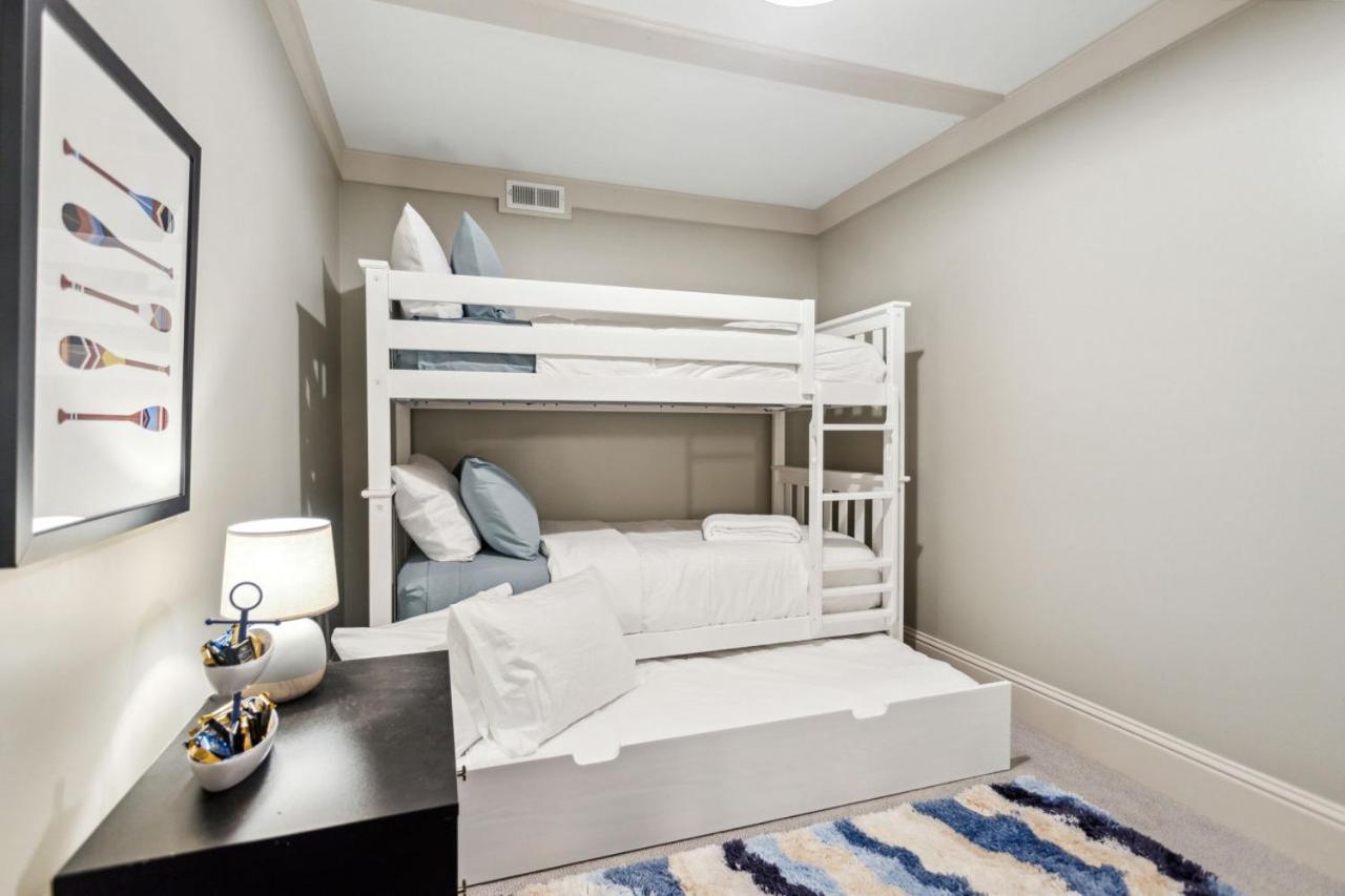 Lanier Landing - Private Dock Hot Tub Game Room غينسفيل المظهر الخارجي الصورة